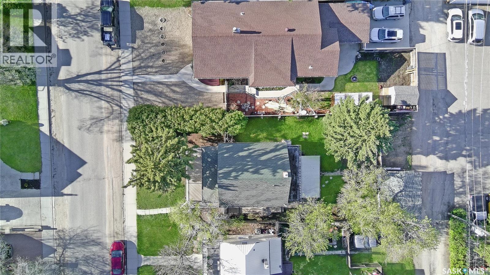521 2nd AVENUE NE - 28