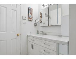 251 Rue Marquette, Gatineau, QC J8P2V3 Photo 28