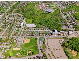 251 Rue Marquette, Gatineau, QC J8P2V3 Photo 61