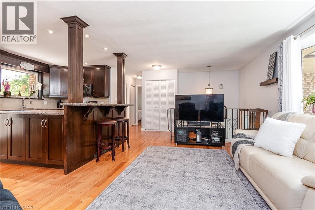 18 MAYBERRY Place - 11