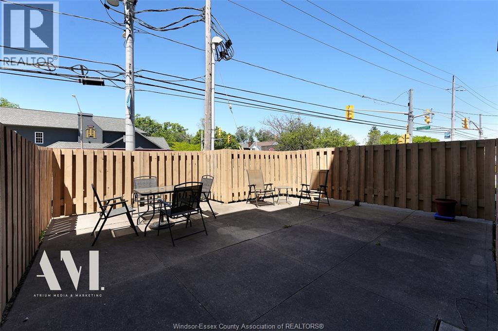 #307 5355 Wyandotte STREET East - 7