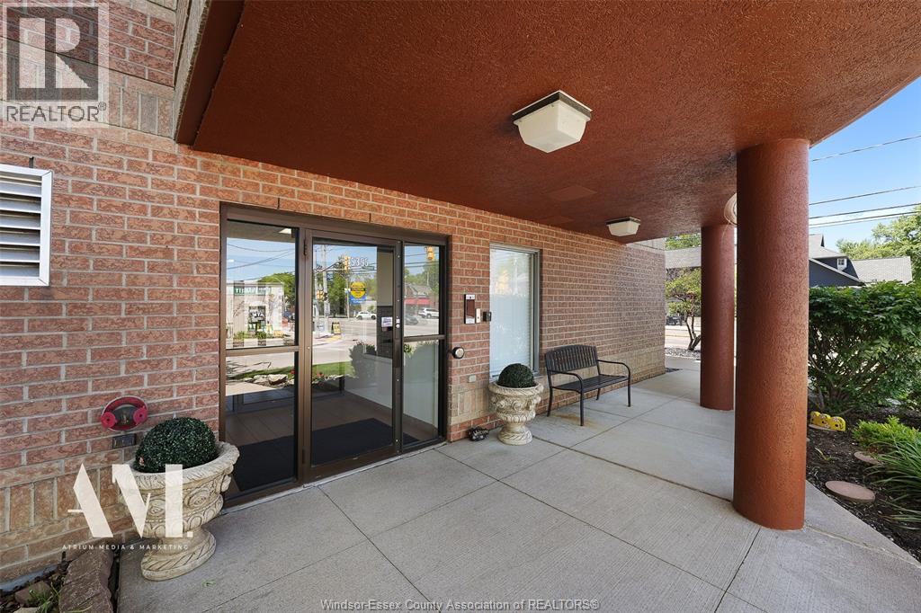#307 5355 Wyandotte STREET East - 2