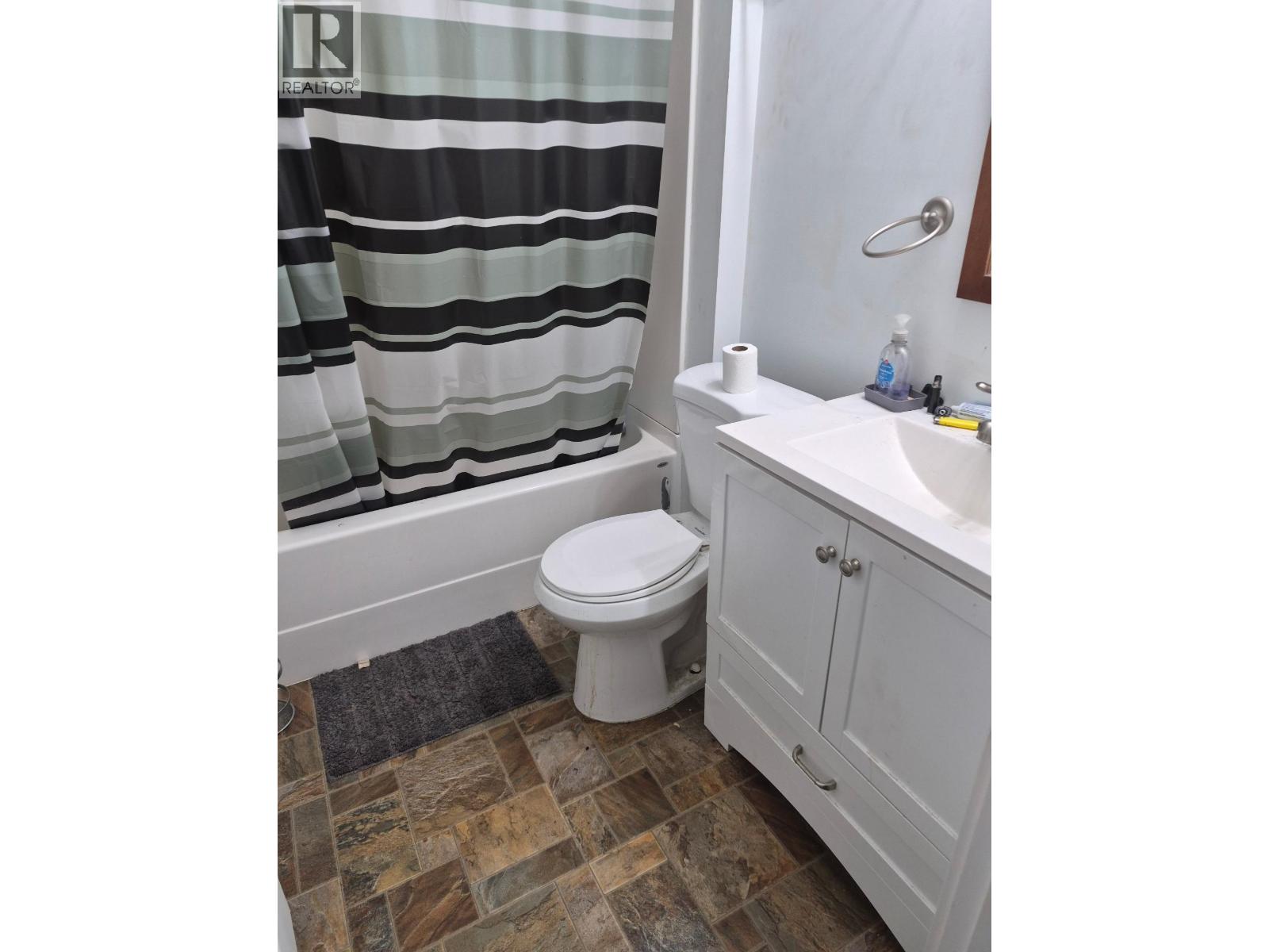 1920 HEMLOCK STREET - 15