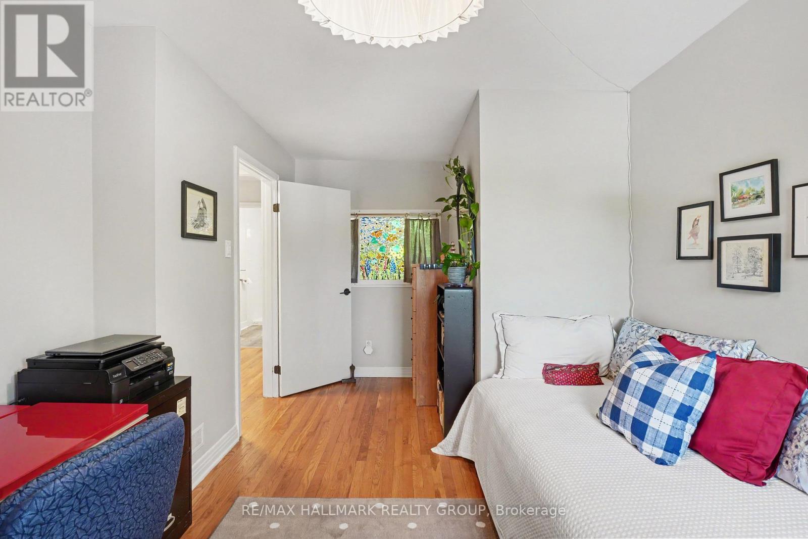 371 SUNNYSIDE AVENUE - 21