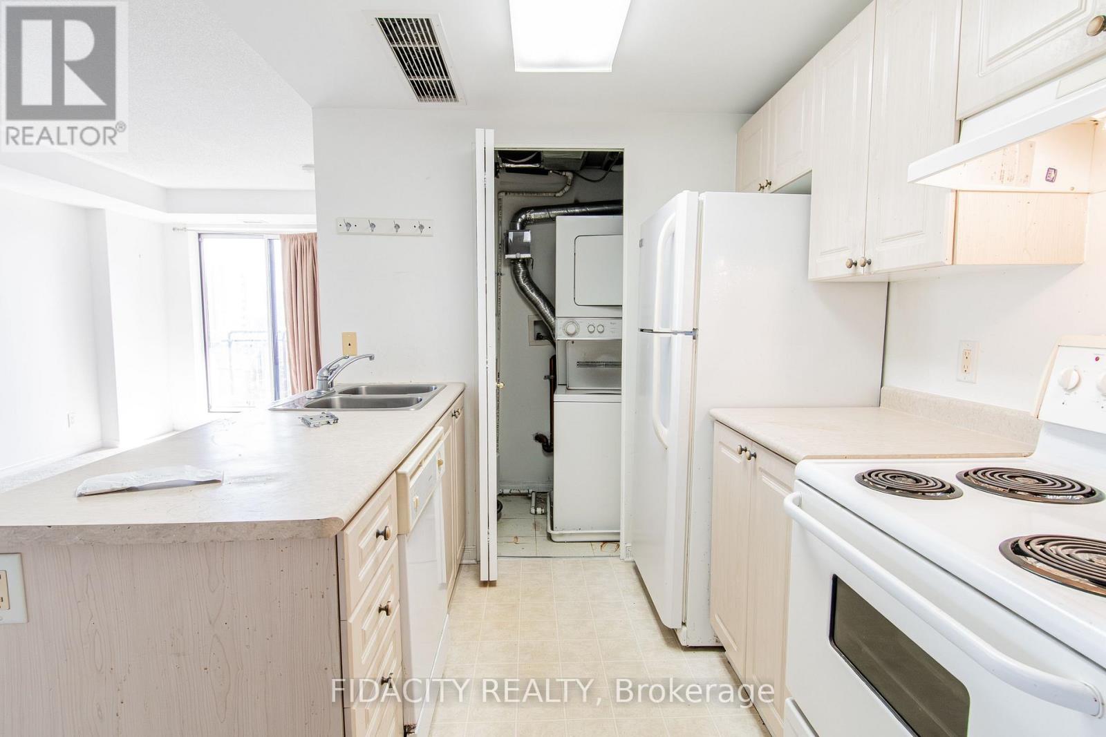 #7N 310 CENTRAL PARK DRIVE - 6