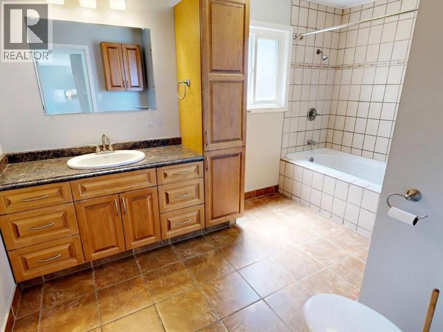 4783 ONTARIO AVE - 16