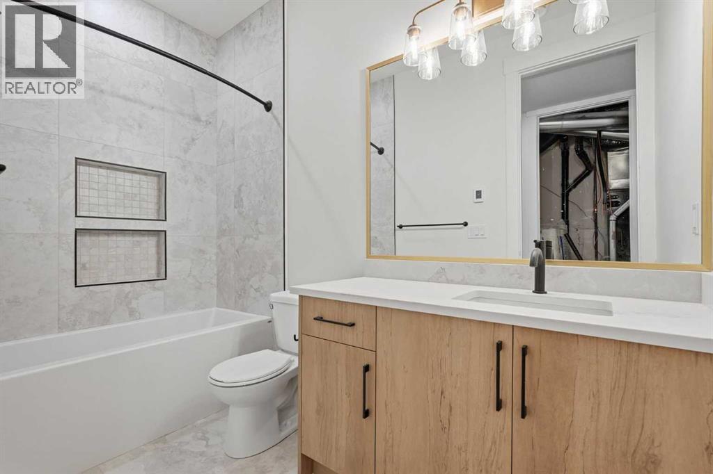 1417 44 Street SW - 41