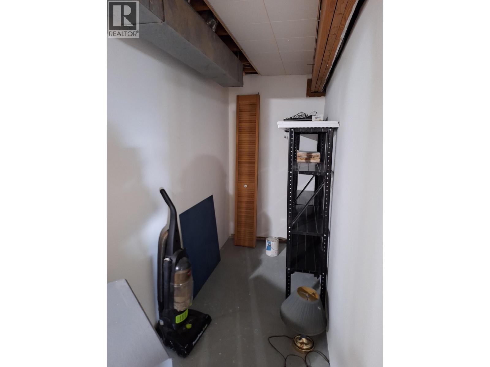 273 STELLAKO AVENUE - 20