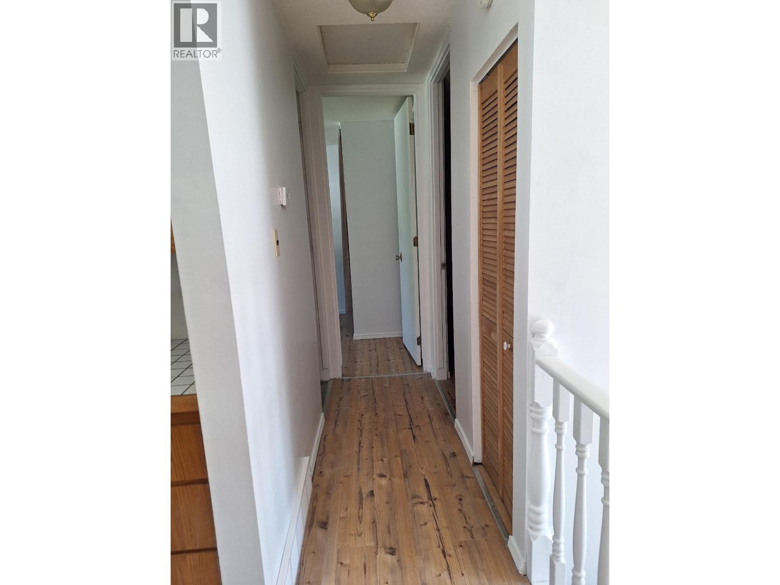 273 STELLAKO AVENUE - 13