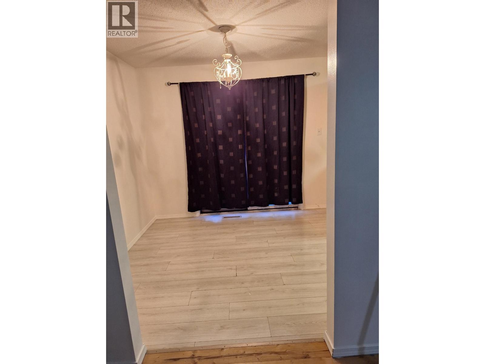 273 STELLAKO AVENUE - 15