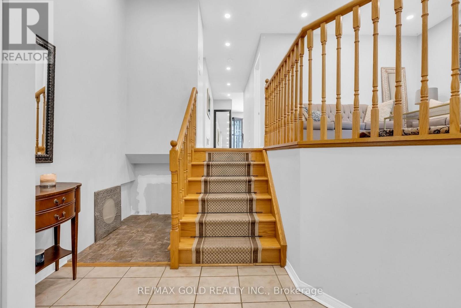 74 FLETCHERS CREEK BOULEVARD - 10