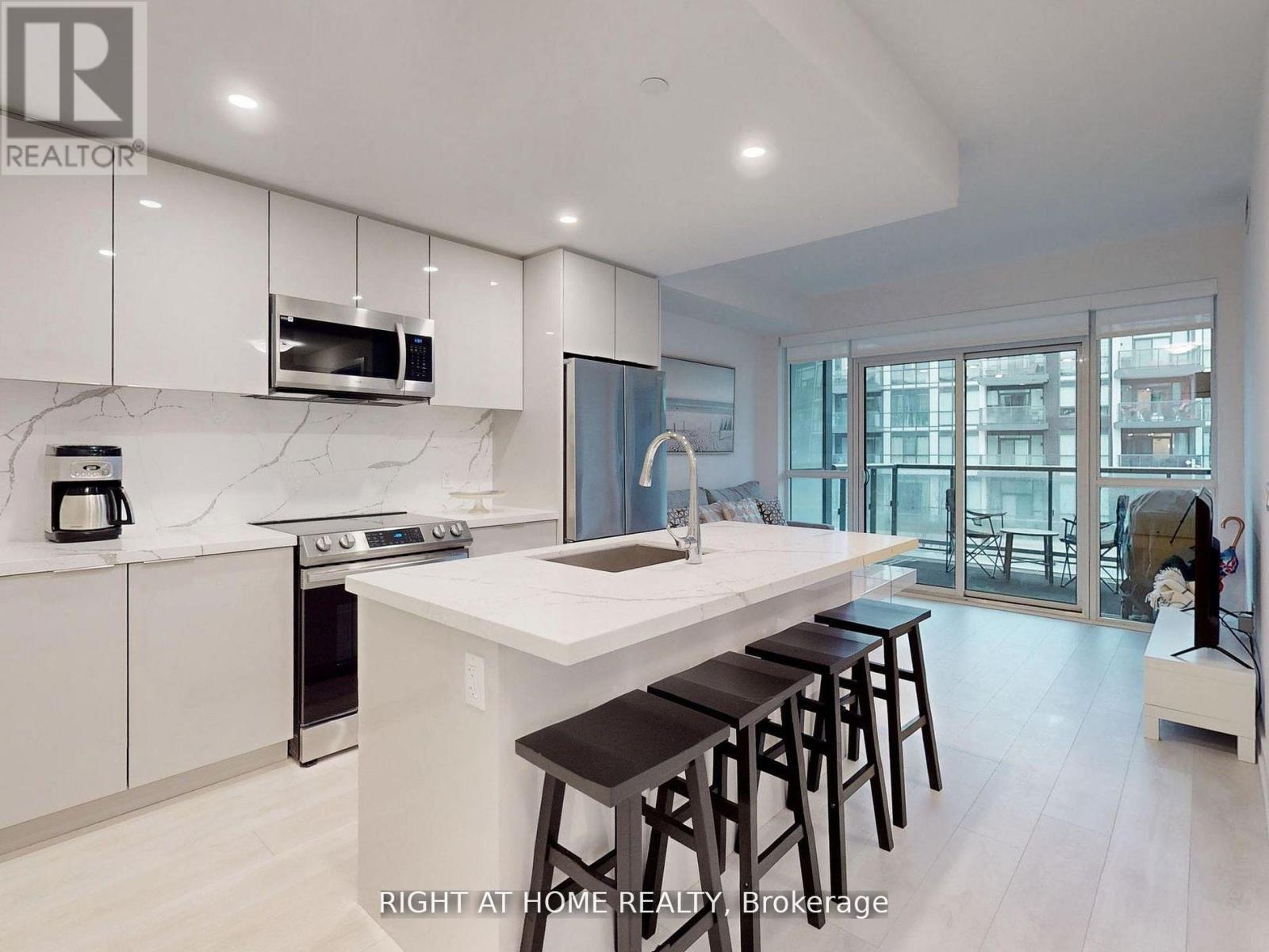 #224 415 SEA RAY AVENUE - 21