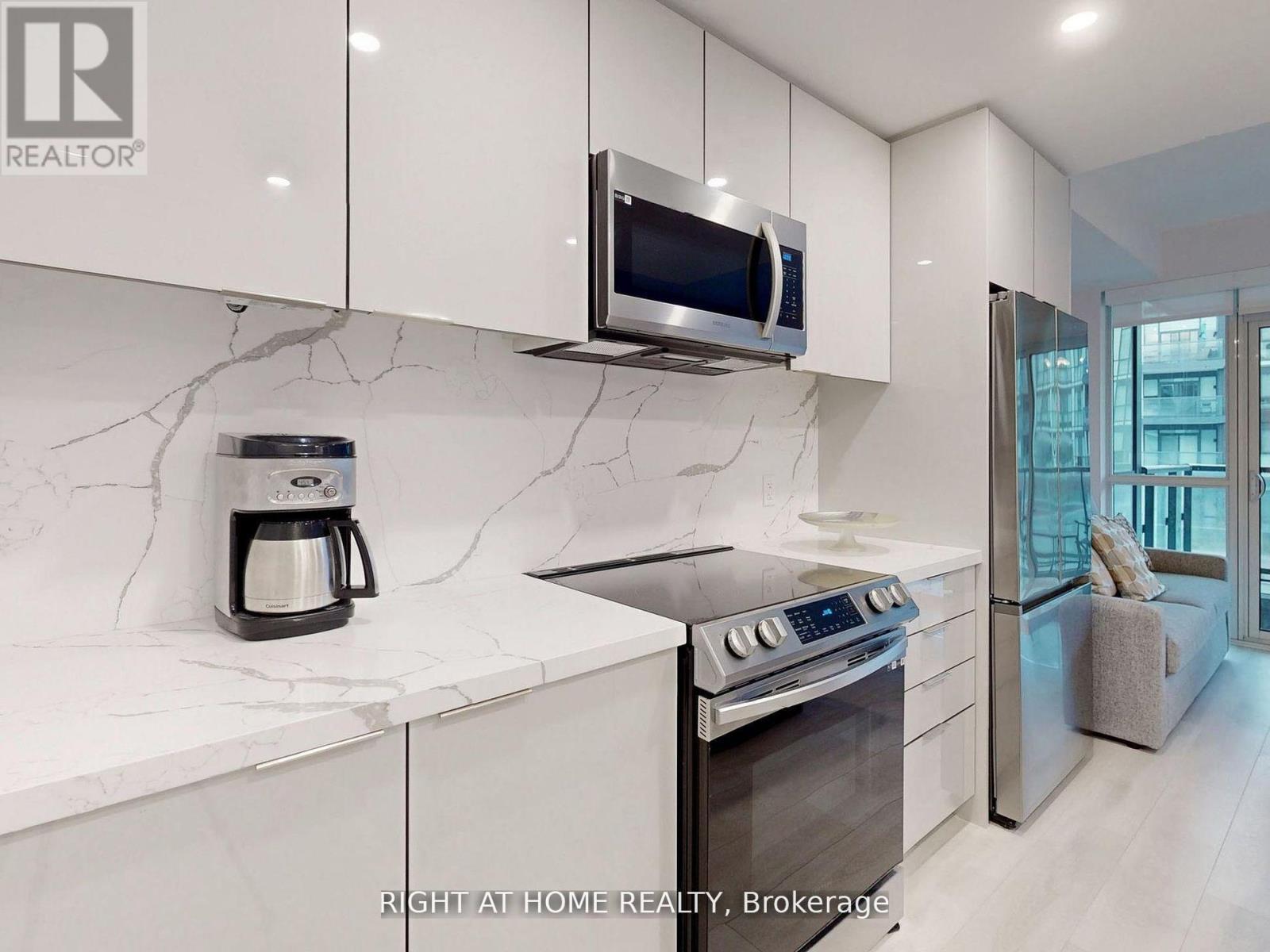 #224 415 SEA RAY AVENUE - 22