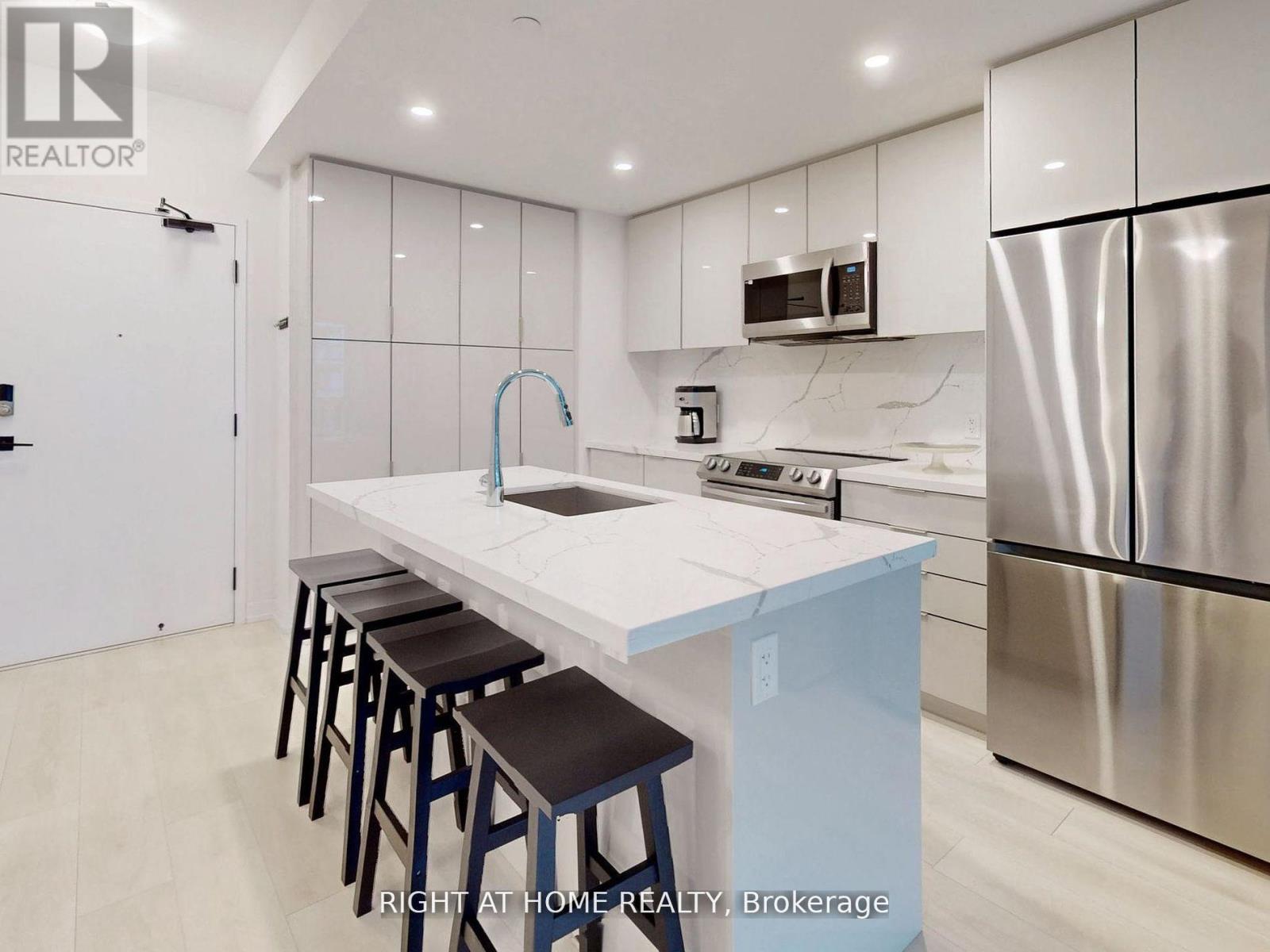 #224 415 SEA RAY AVENUE - 26