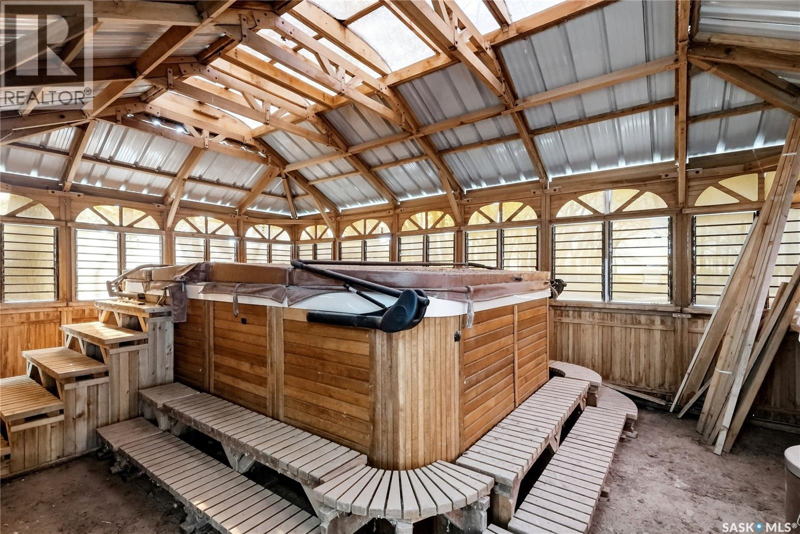 Elliot Acreage