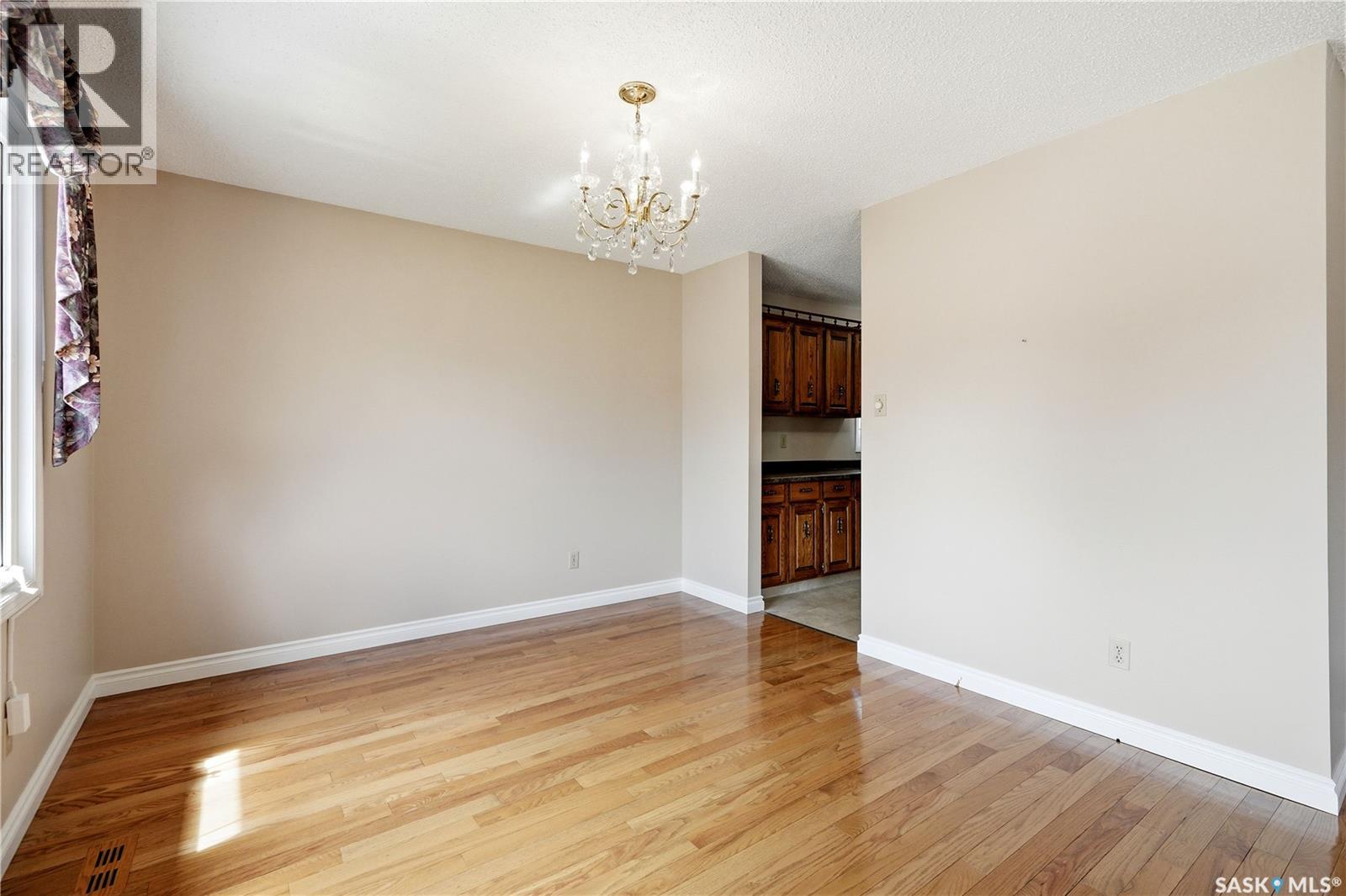 579 Tobin CRESCENT - 12