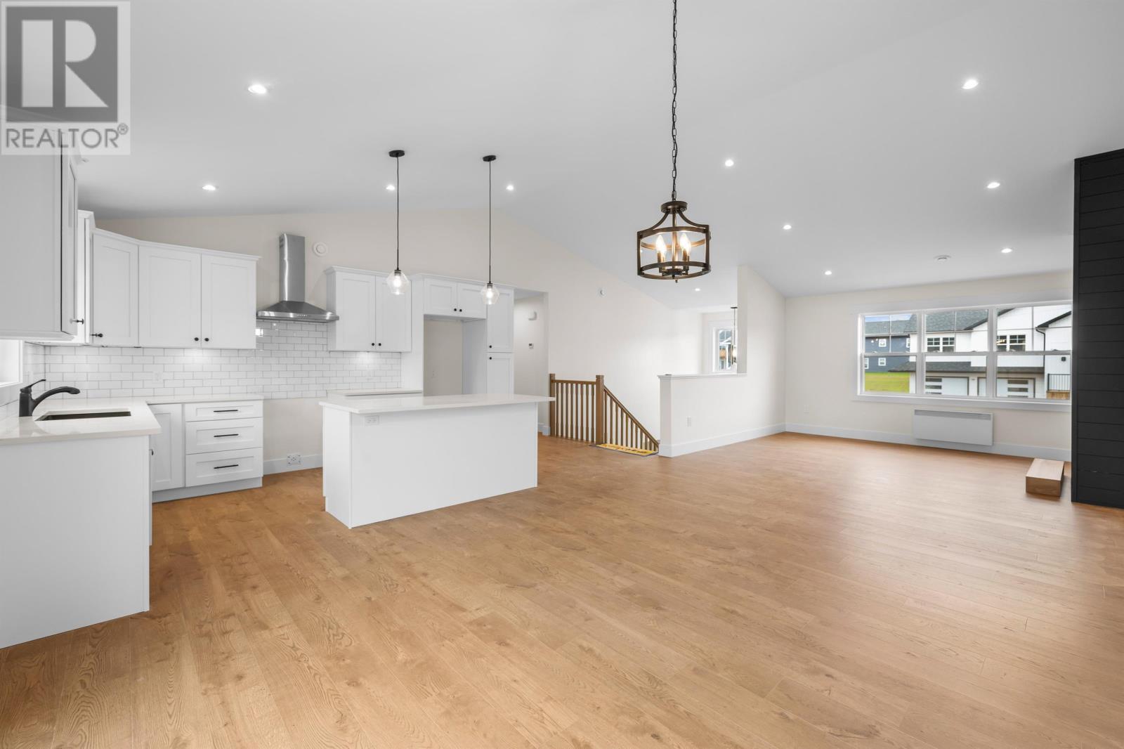 103 STANMOL Drive - 12