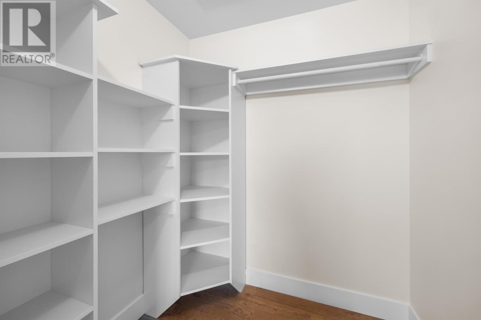 103 STANMOL Drive - 19