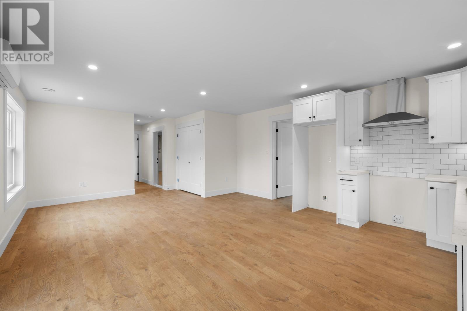 103 STANMOL Drive - 27