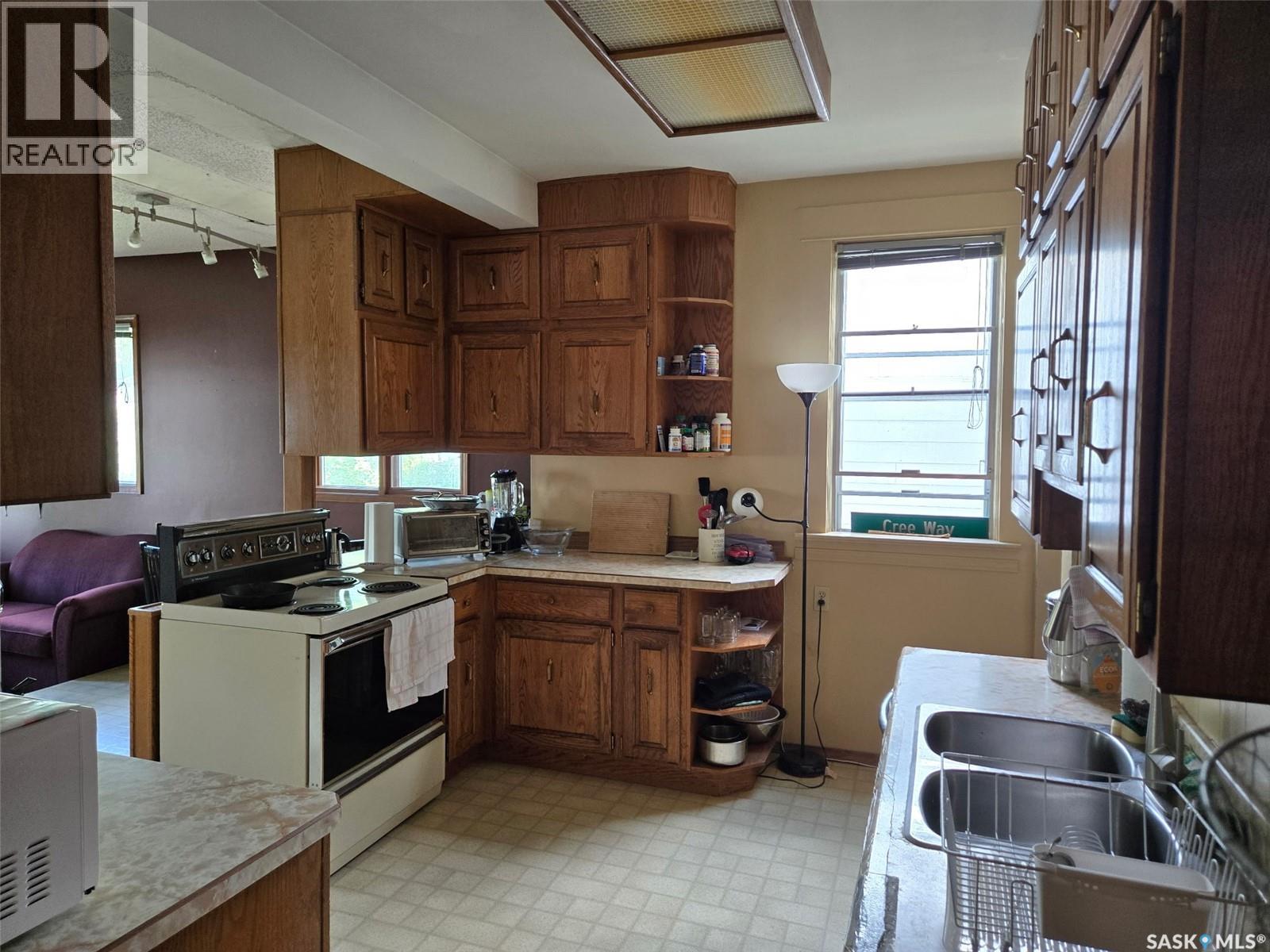 332 I AVENUE S - 5