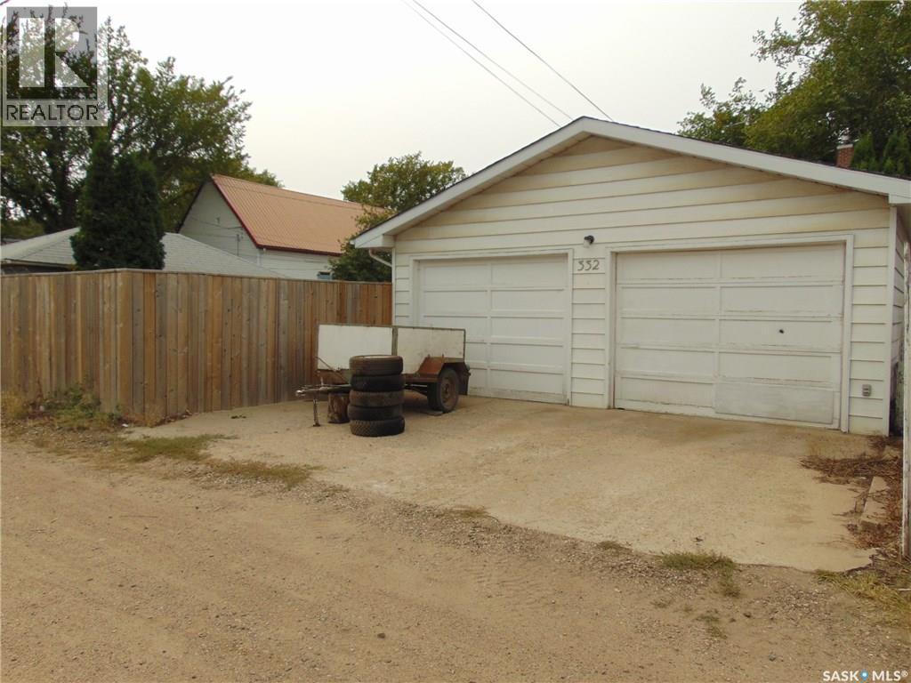 332 I AVENUE S - 41