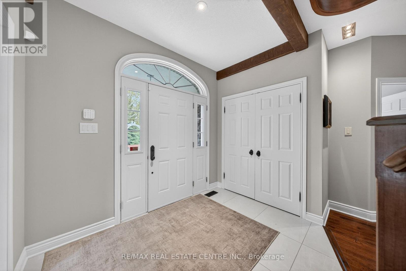 6805 CONCESSION 2 - 10