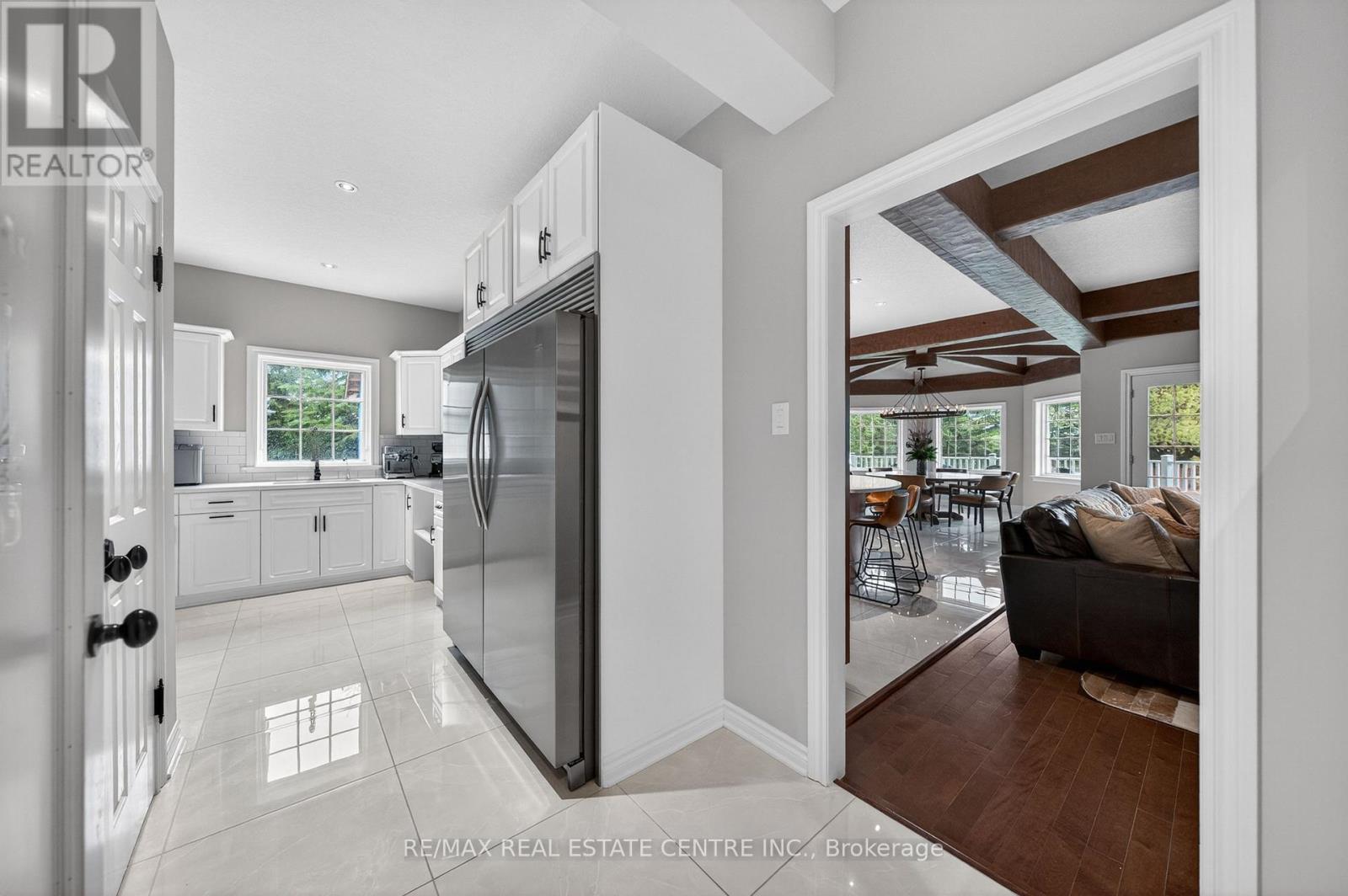 6805 CONCESSION 2 - 23