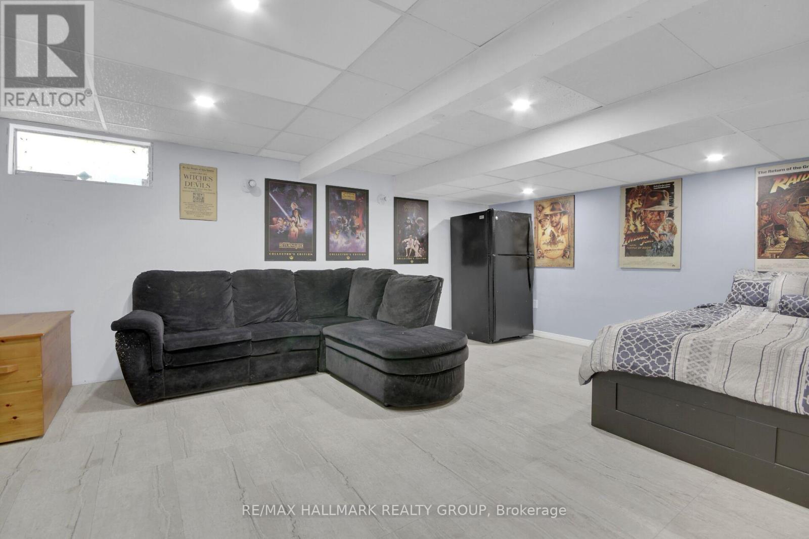 145 PENFIELD DRIVE - 26