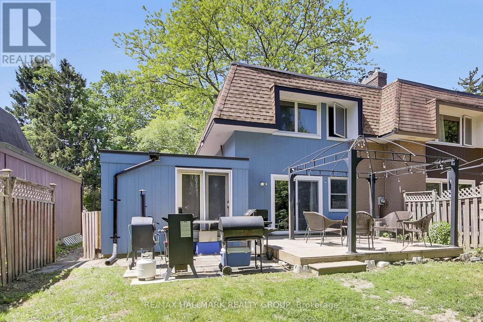 145 PENFIELD DRIVE - 28