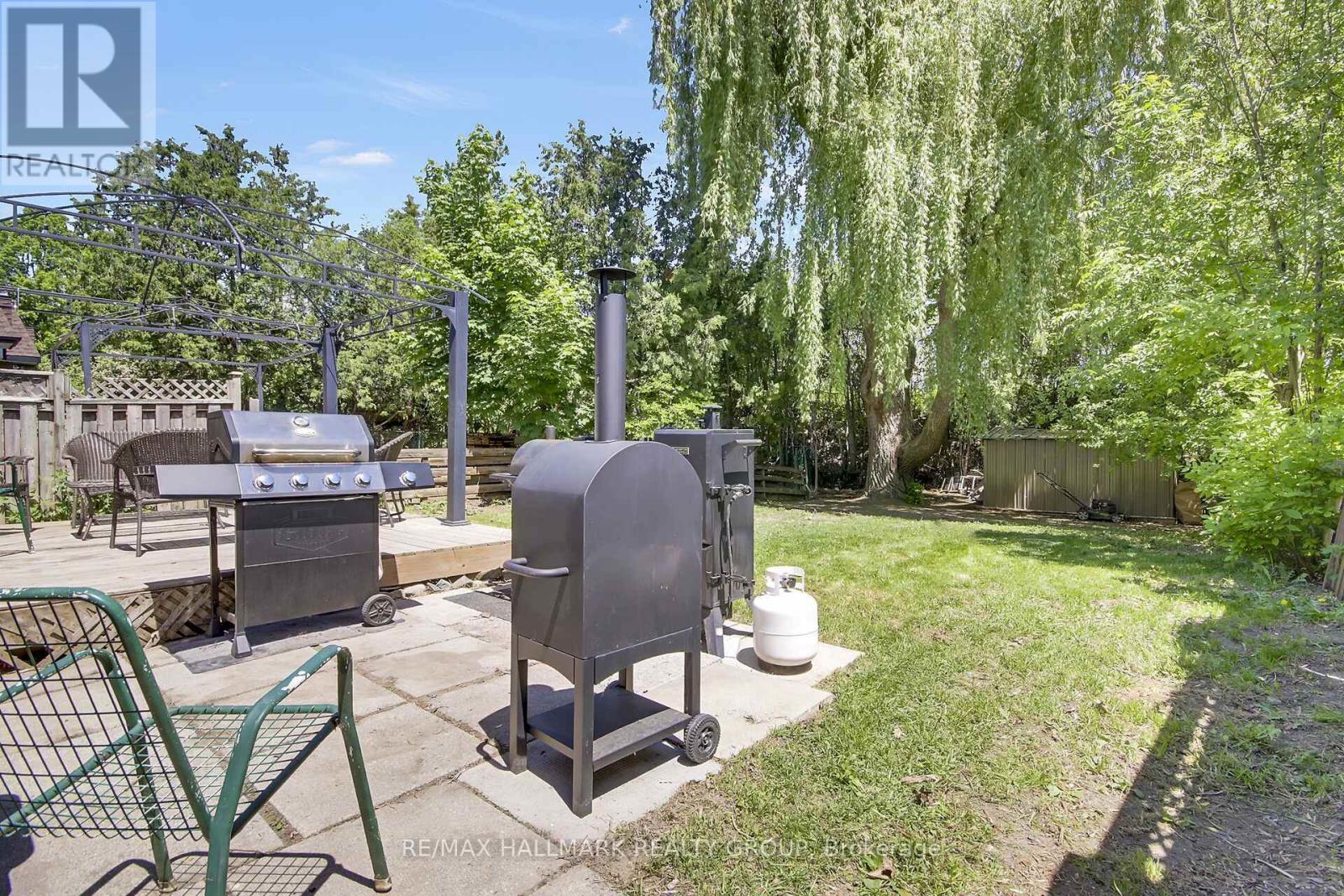145 PENFIELD DRIVE - 31