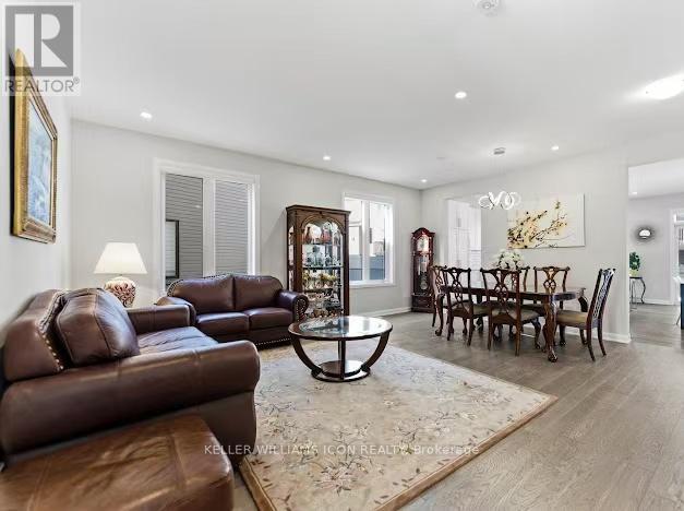 352 CLOYNE CRESCENT - 9