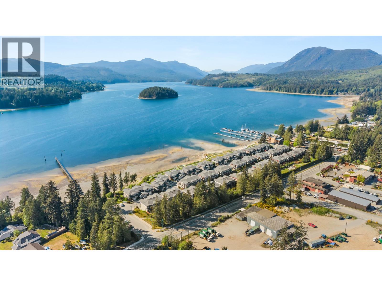 5934 OLDMILL LANE, Sechelt