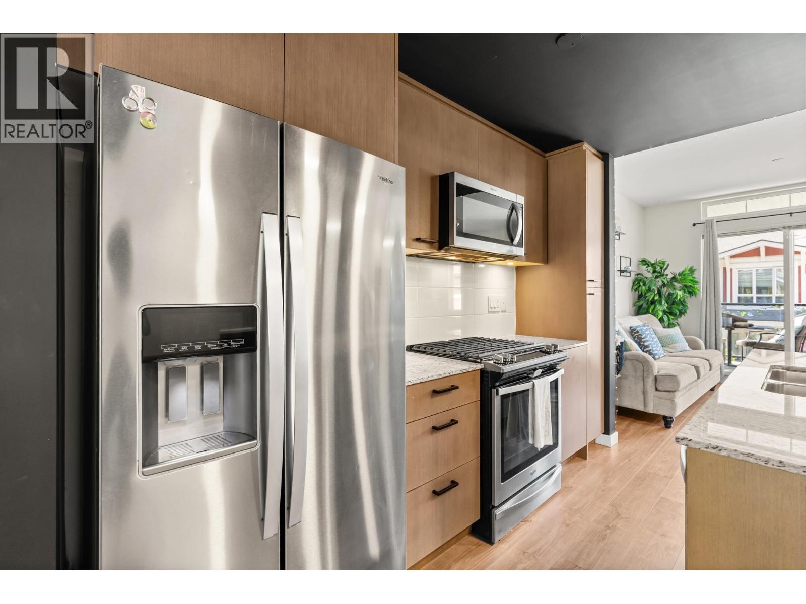 5934 OLDMILL LANE, Sechelt