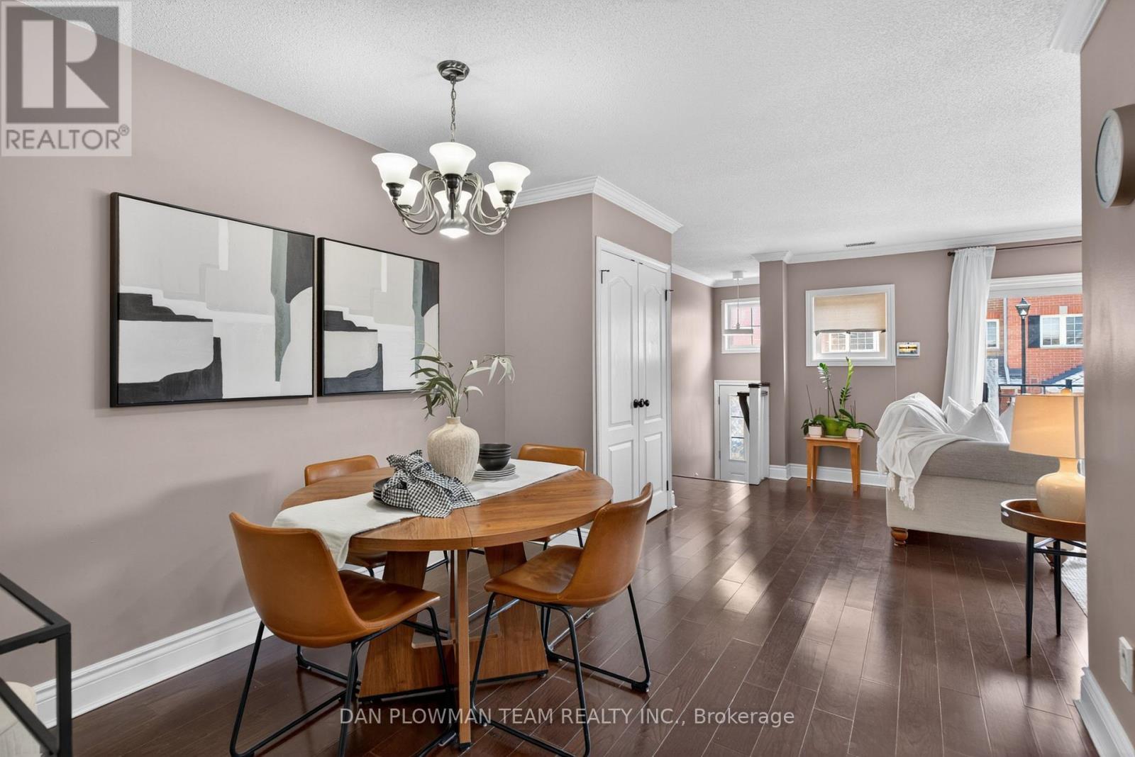 #609 1400 THE ESPLANADE STREET N - 8