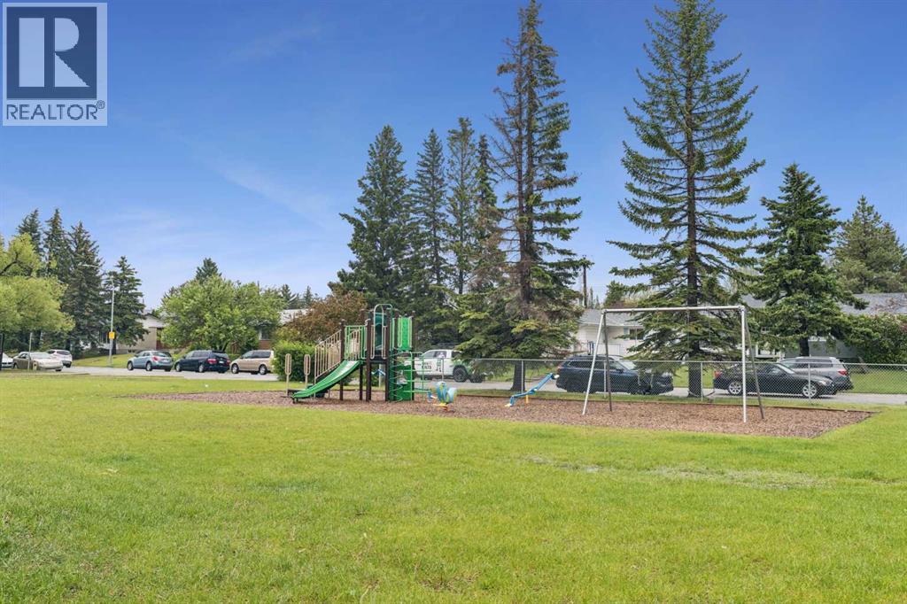 #109 4810 40 Avenue SW - 23