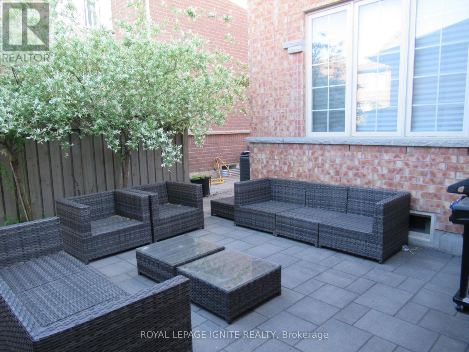 209 BARONS STREET - 20