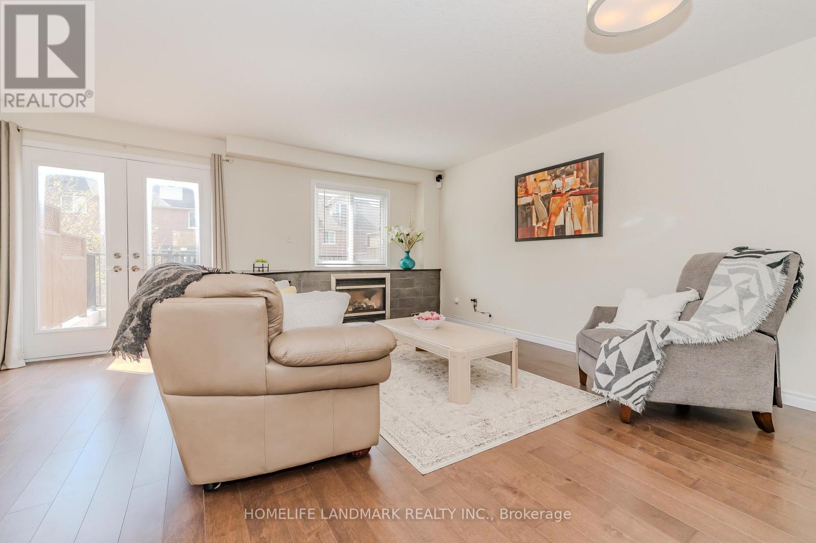 7 WHITEHALL LANE - 10
