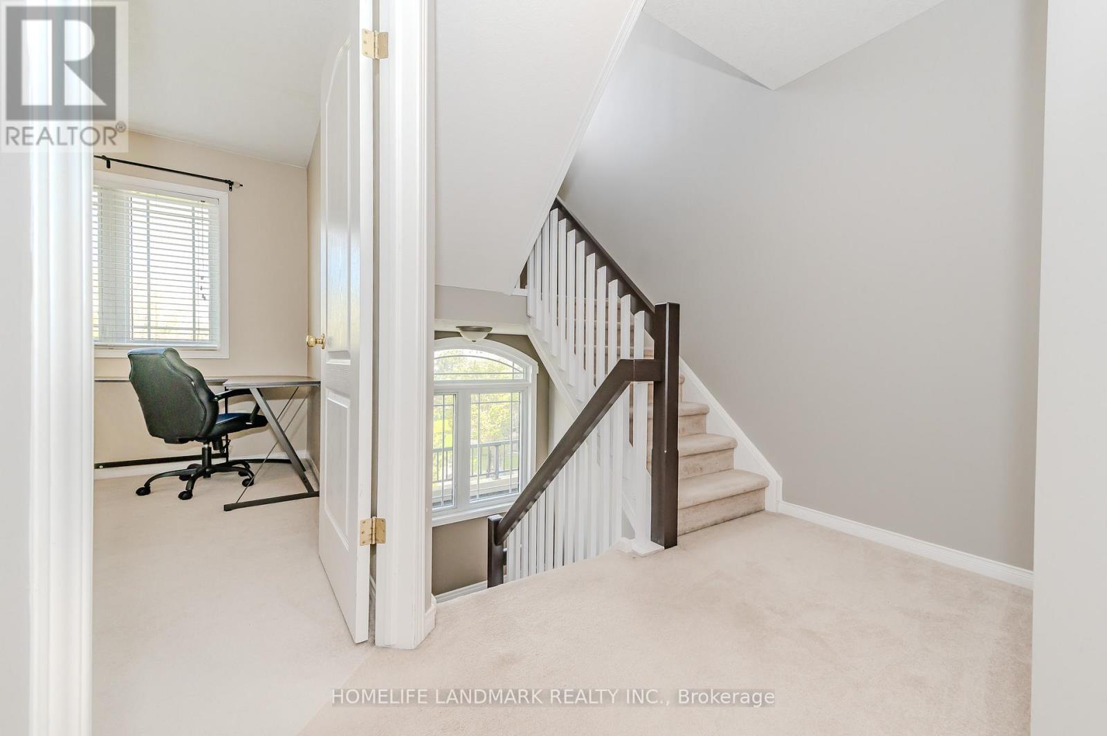 7 WHITEHALL LANE - 19