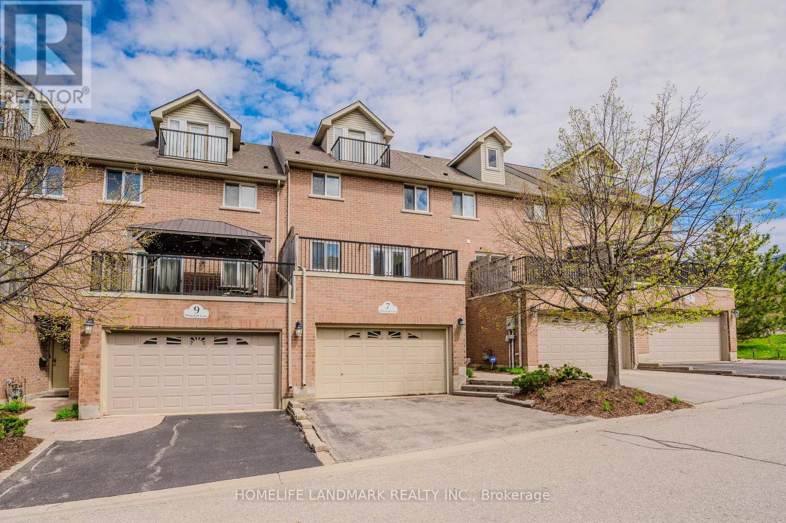 7 WHITEHALL LANE - 2