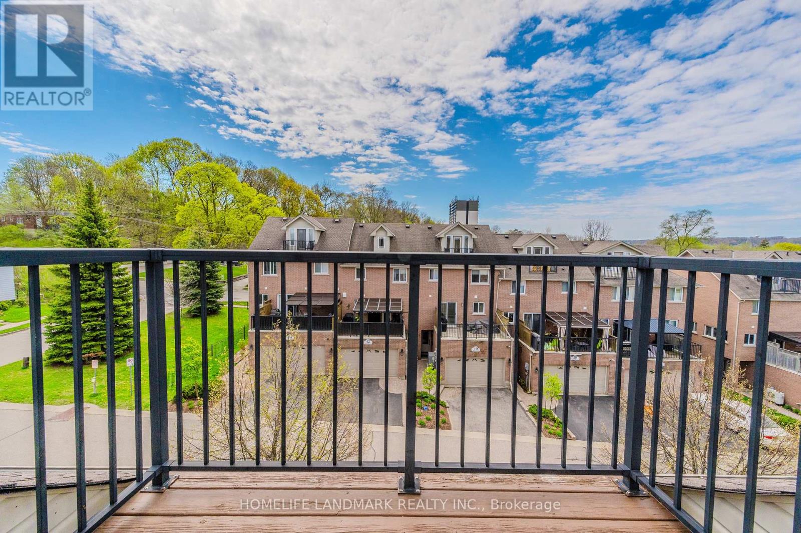 7 WHITEHALL LANE - 35