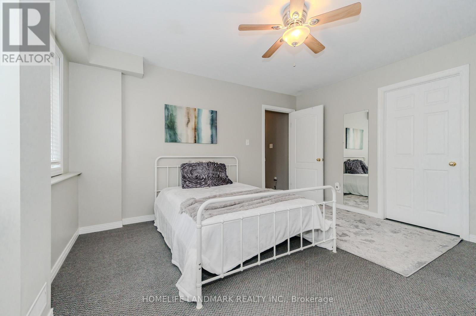 7 WHITEHALL LANE - 39