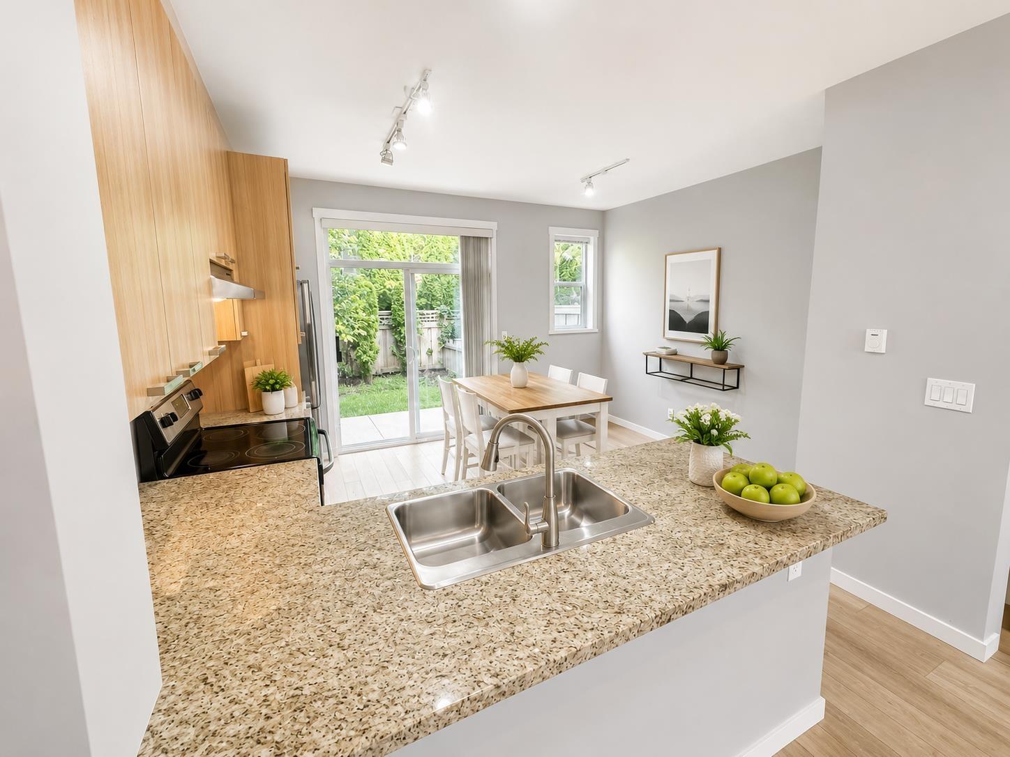 3 Bed, 2 Bath Townhouse for Sale in Surrey – 50 14838 61 AVENUE, Surrey – MLS# R3113616 - Image 21