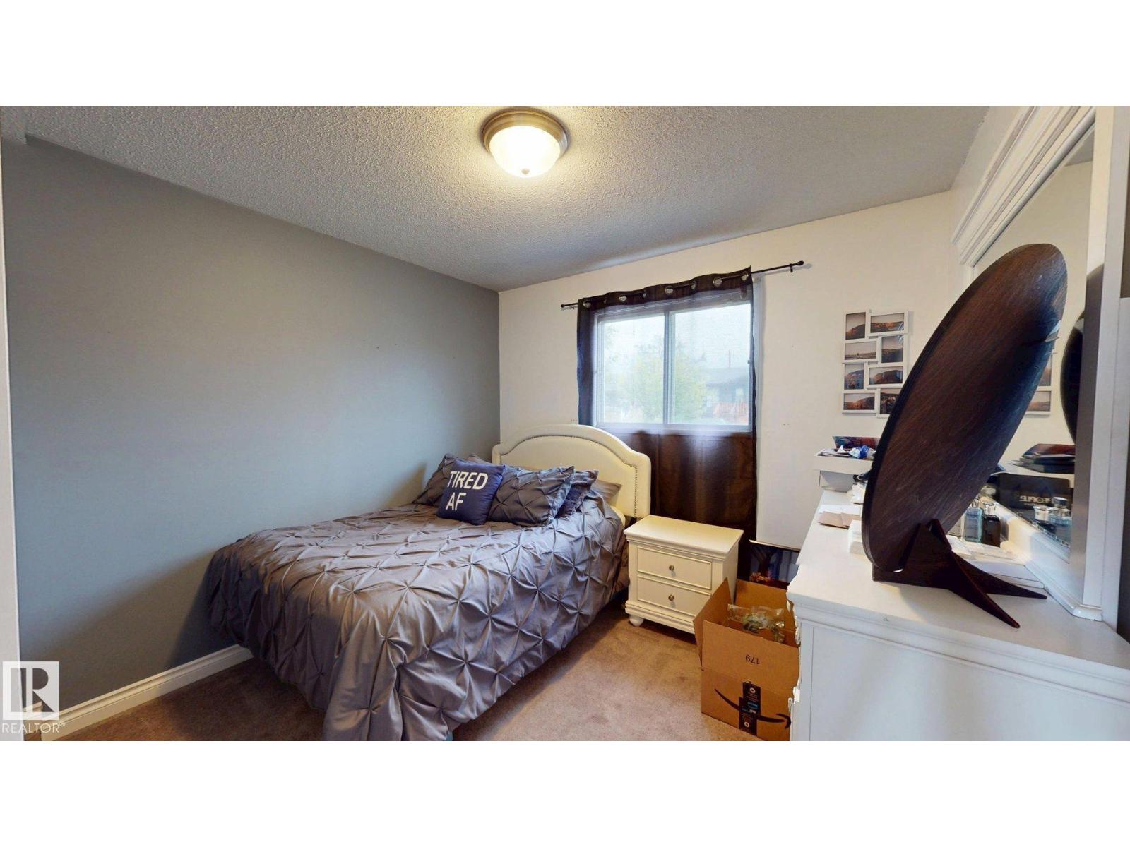 5501 46 AV — photo 20