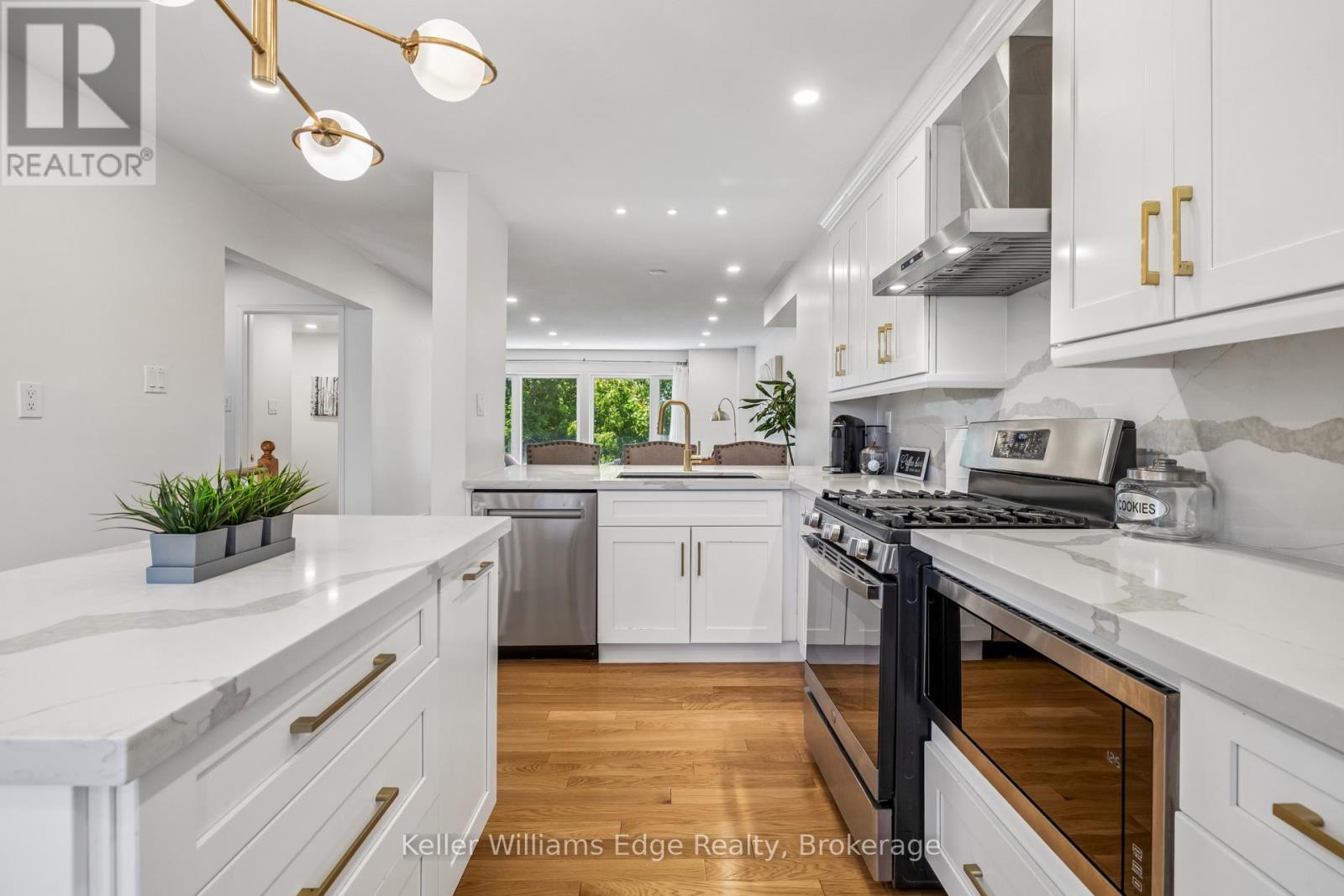 1134 LEEWOOD DRIVE - 18