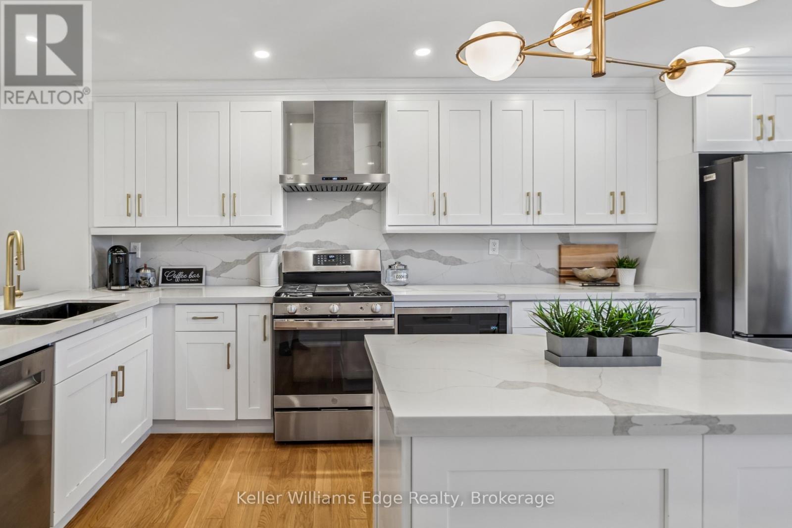 1134 LEEWOOD DRIVE - 19