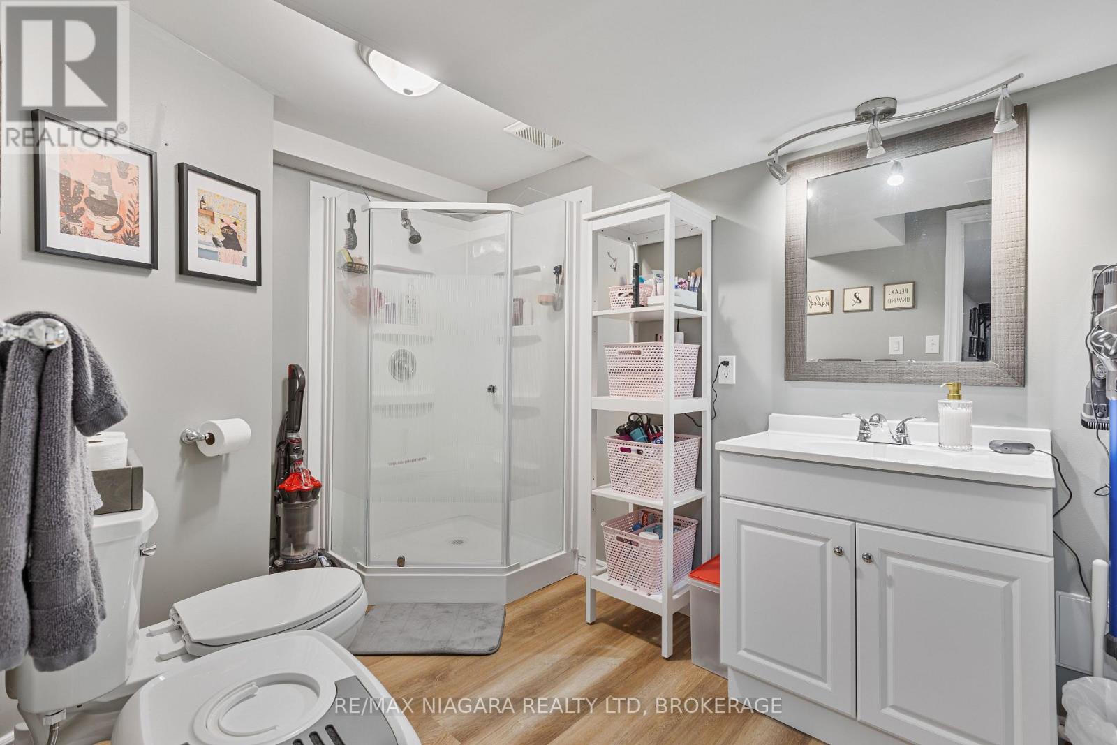 12 CLAREMOUNT CIRCLE - 29
