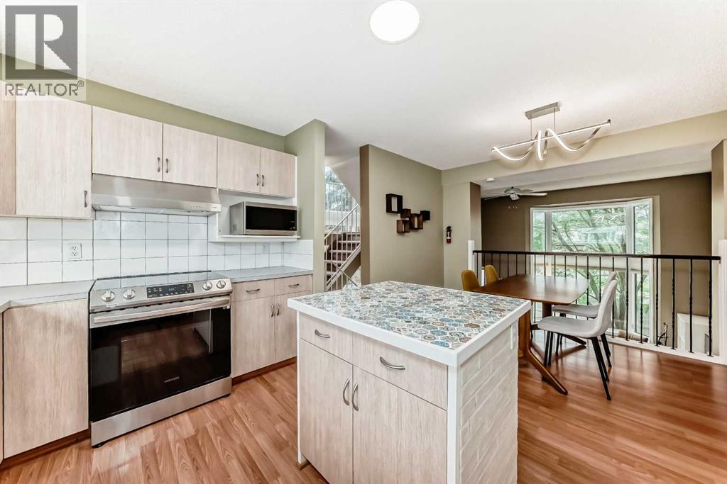 4 Glenbrook Villas SW - 5