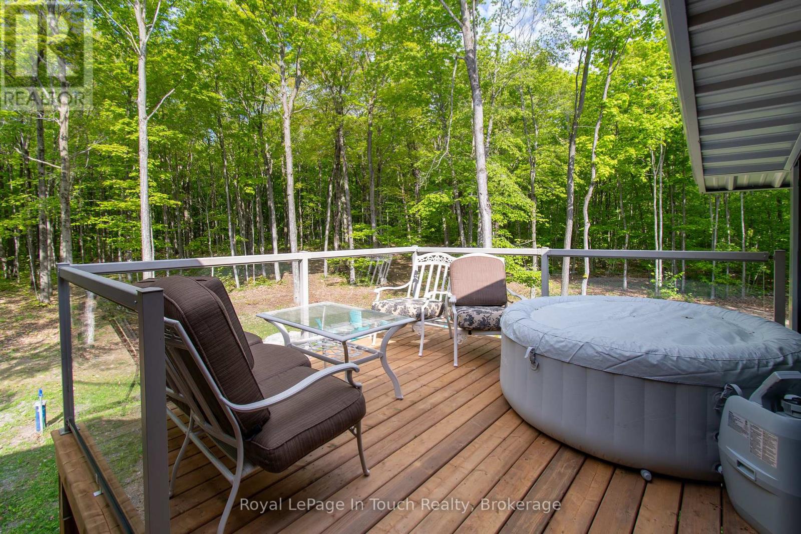 1388 CEDARPOINT ROAD - 17