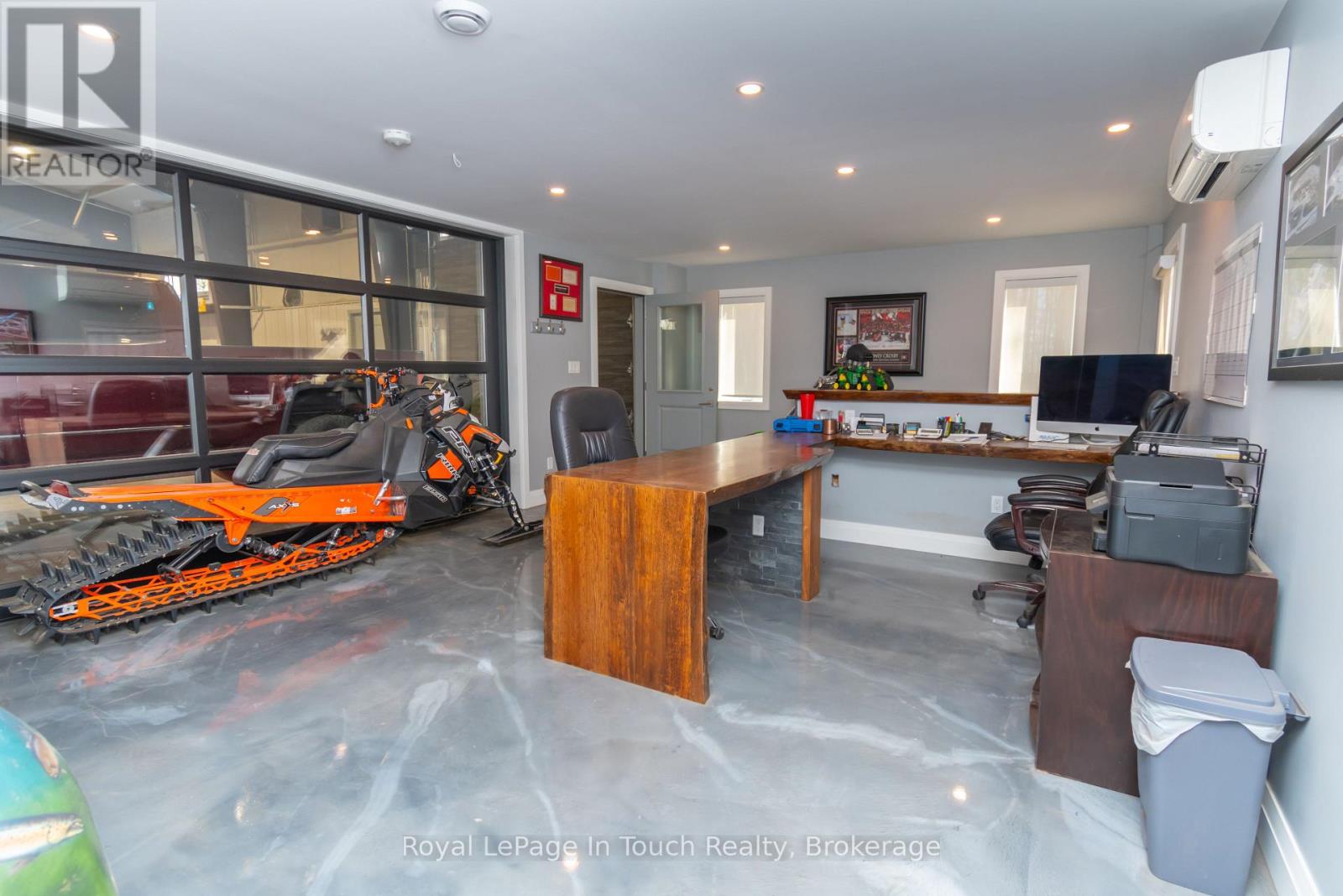 1388 CEDARPOINT ROAD - 23