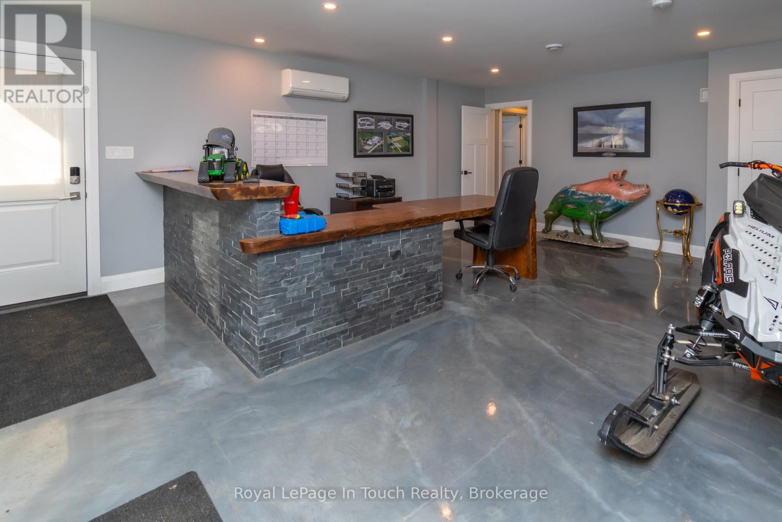 1388 CEDARPOINT ROAD - 24